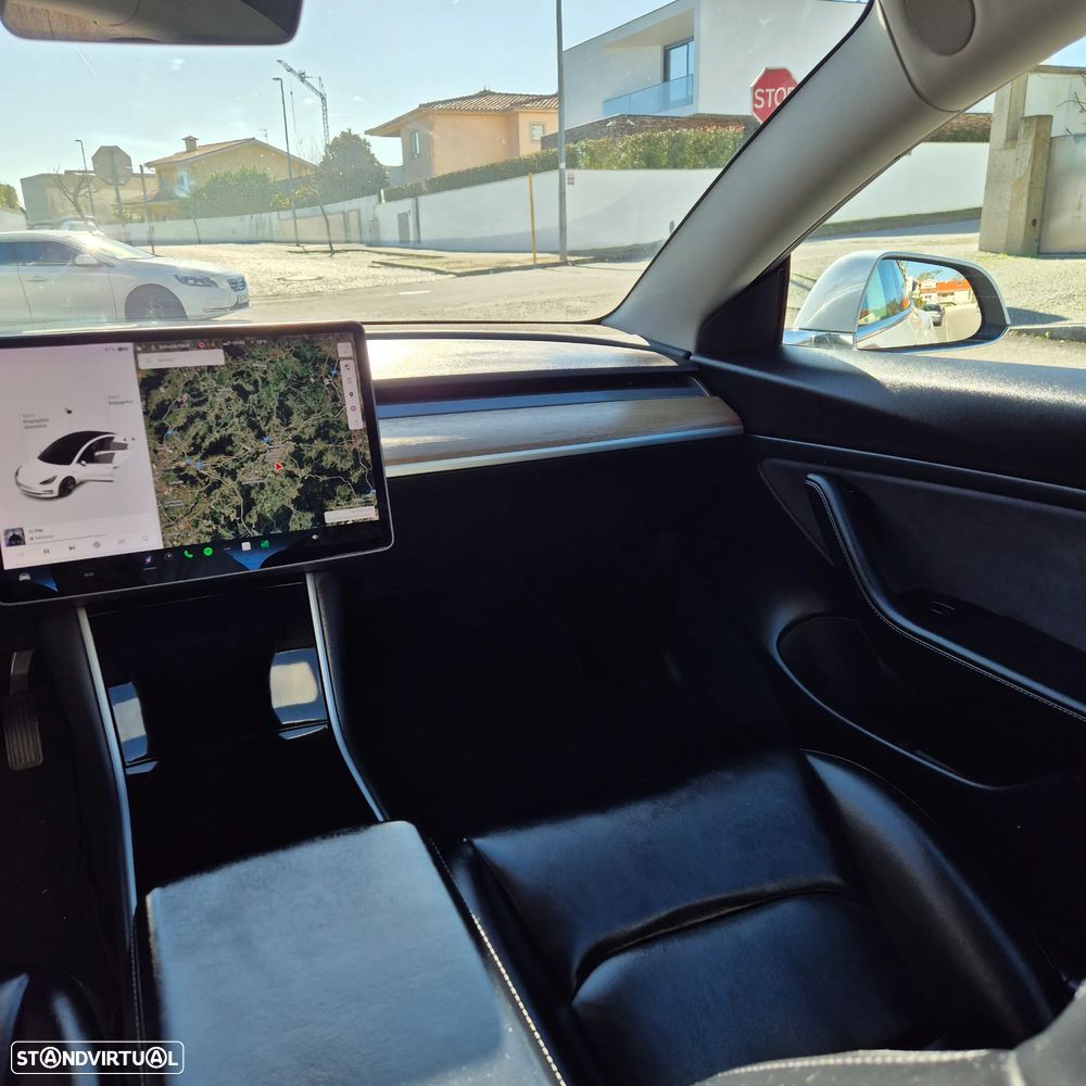 Tesla Model 3 Long Range Tração Integral - 21