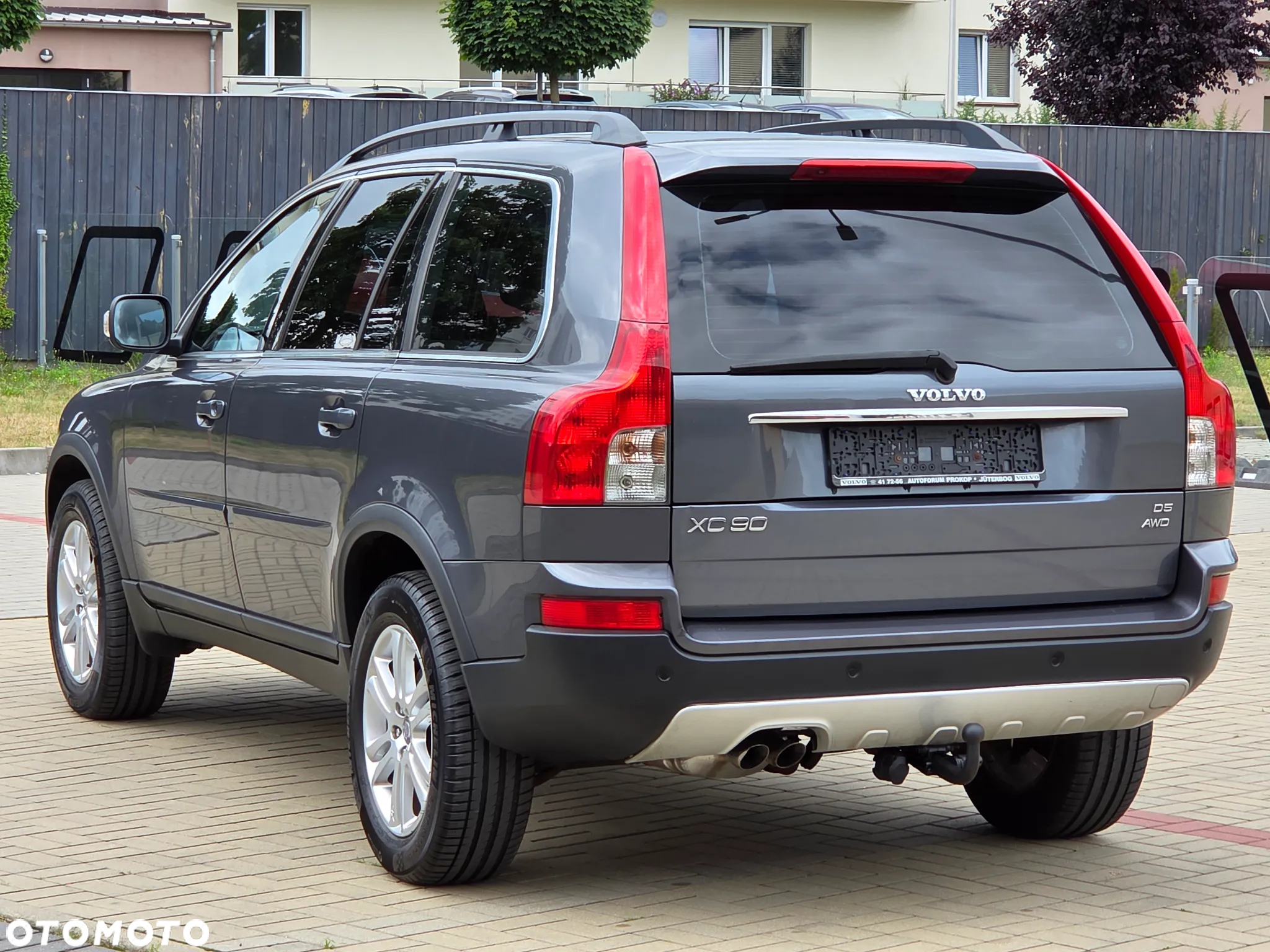 Volvo XC 90 D5 Momentum - 3