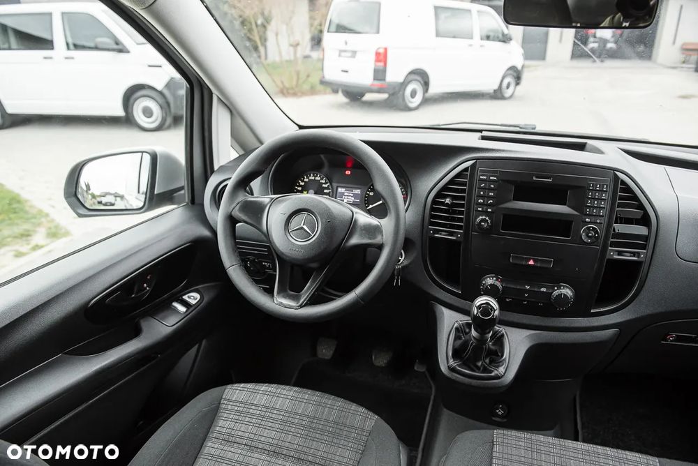 Mercedes-Benz Vito - 12