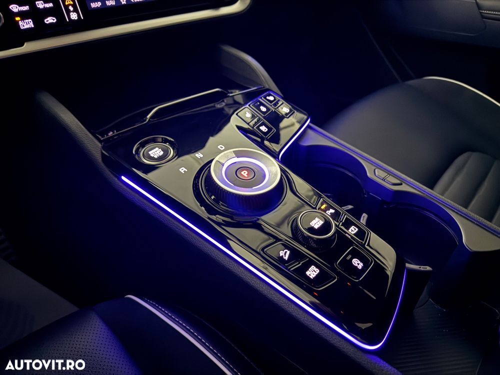 Kia Sportage 1.6 T-GDI 2WD Eco-Dynamics + (48V M-H) DCT GT-Line - 24