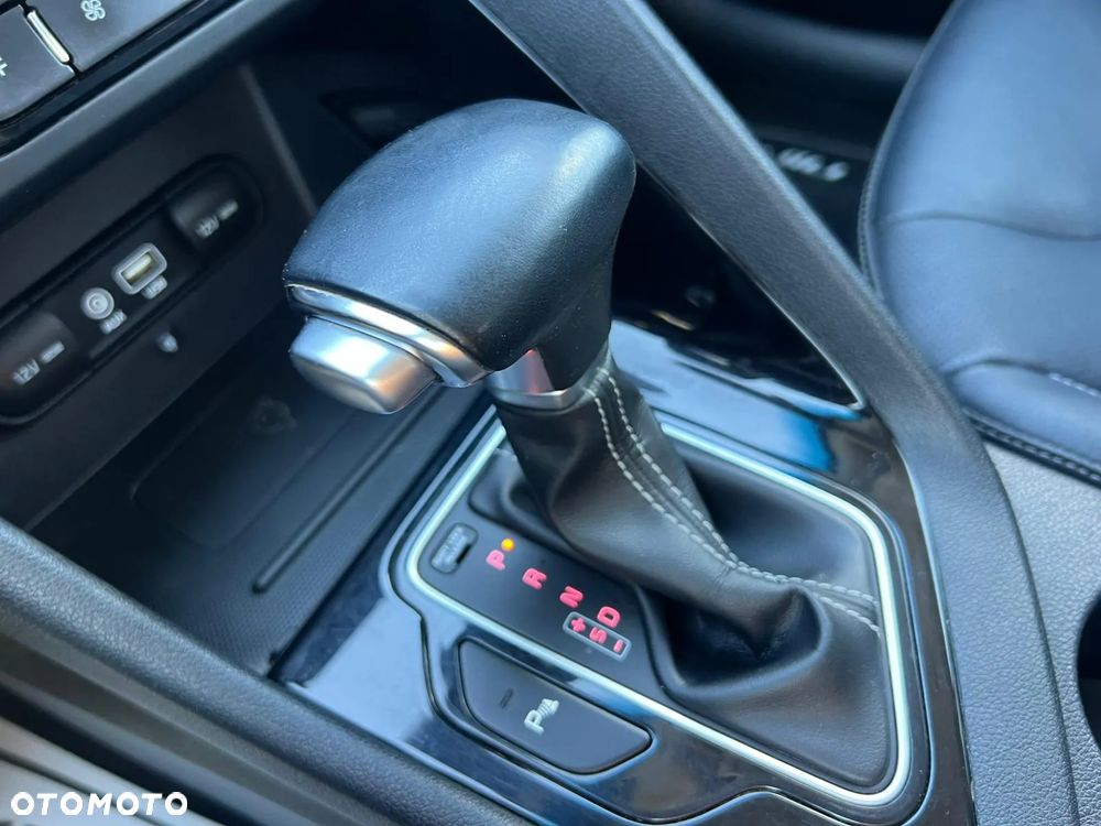 Kia Niro 1.6 GDI Hybrid L - 29