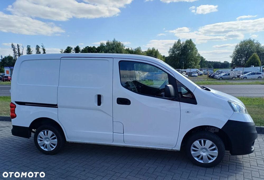 Nissan NV200 - 3