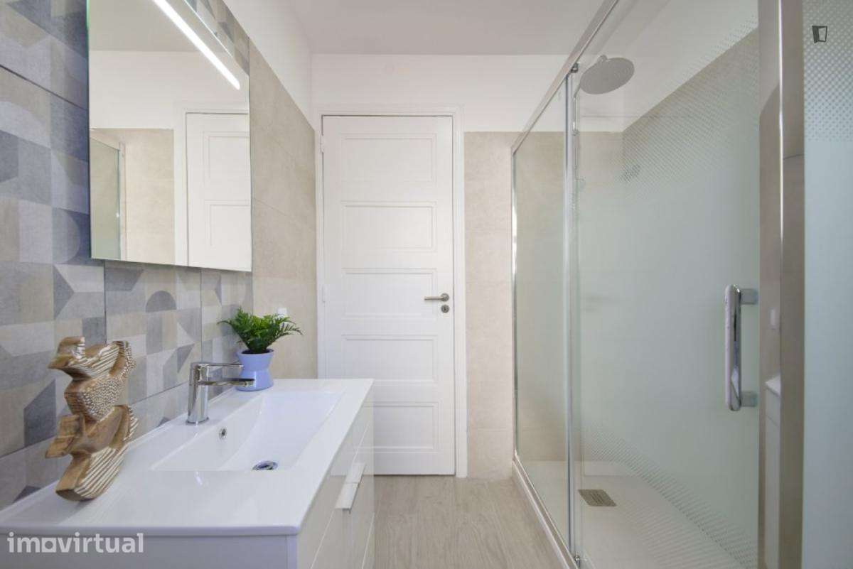 Quarto - localizado em Princípe Real Lisbon - Grande imagem: 2/19