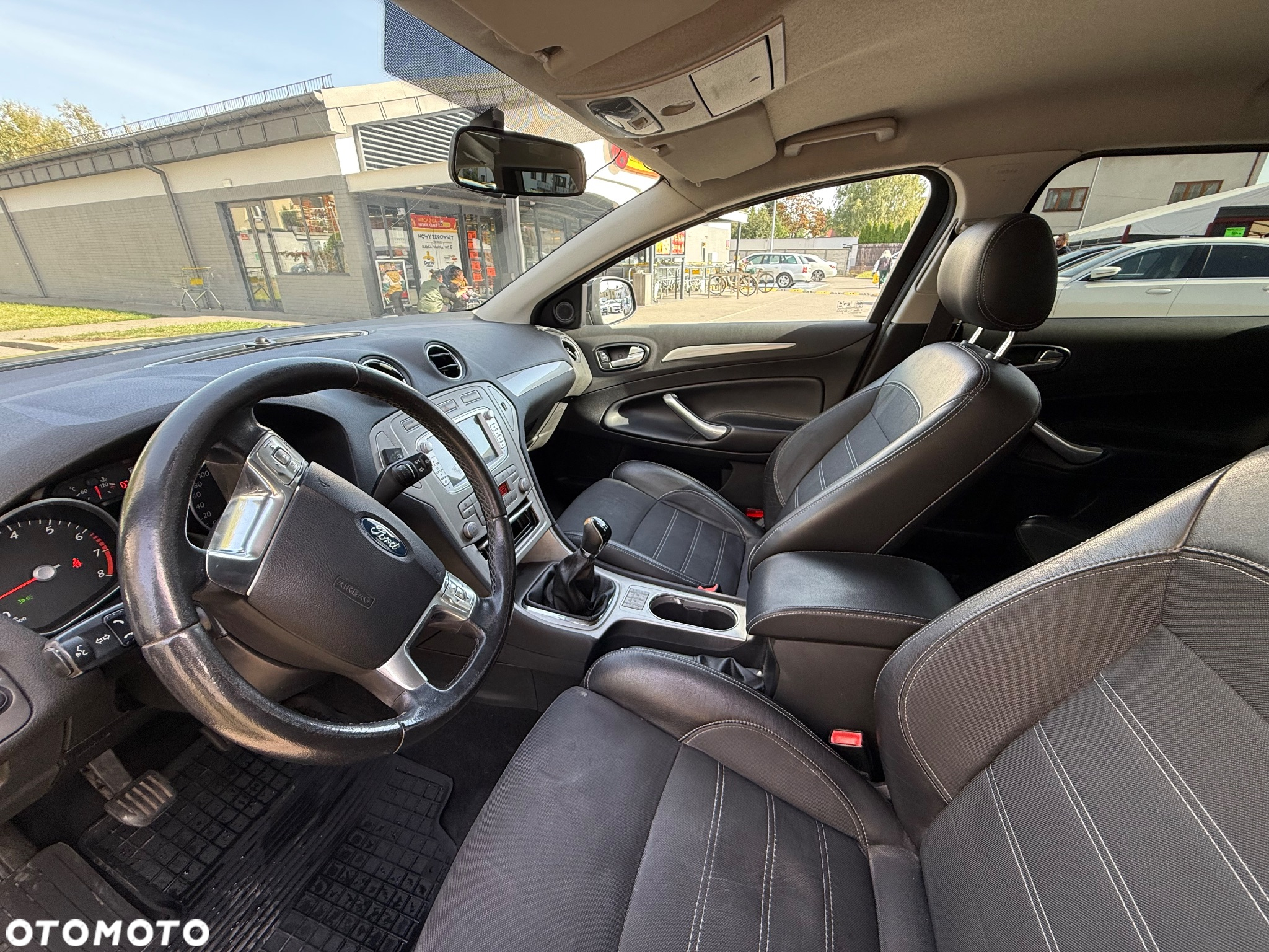 Ford Mondeo 2.0 Gold X - 8