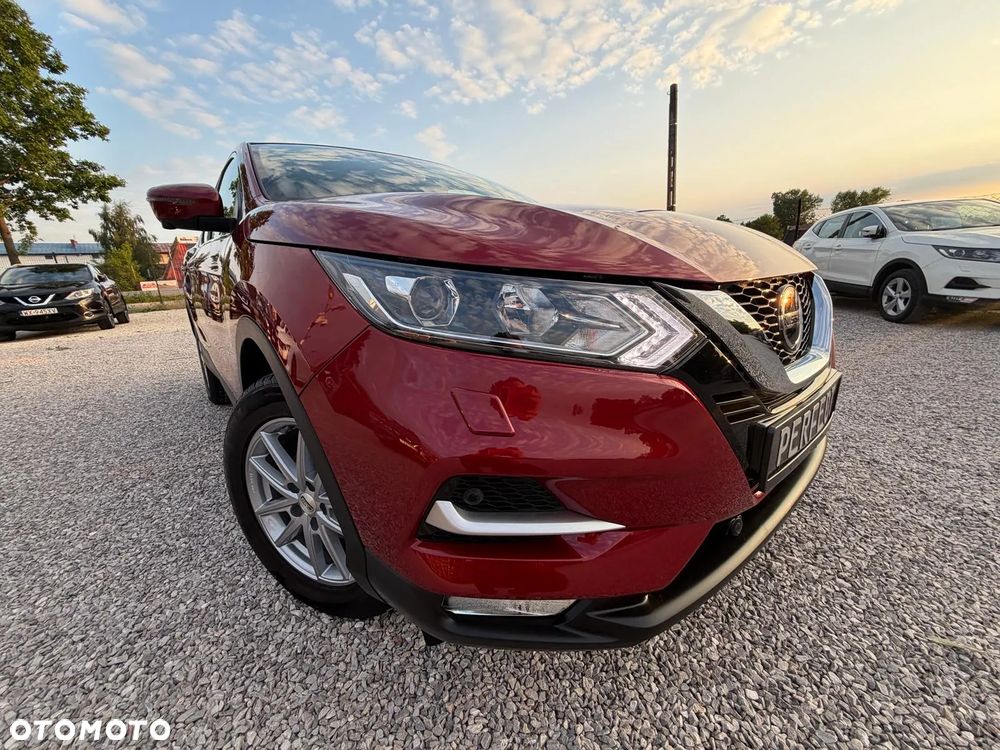 Nissan Qashqai 1.3 DIG-T N-Connecta EU6d - 18