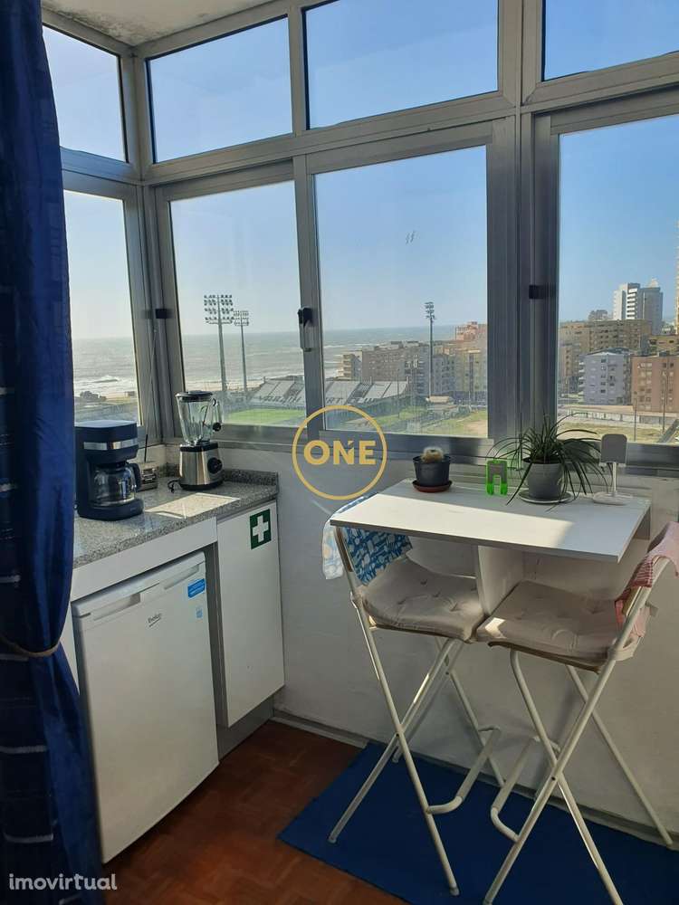 T2 Mobilado com Vista Mar - Grande imagem: 2/15