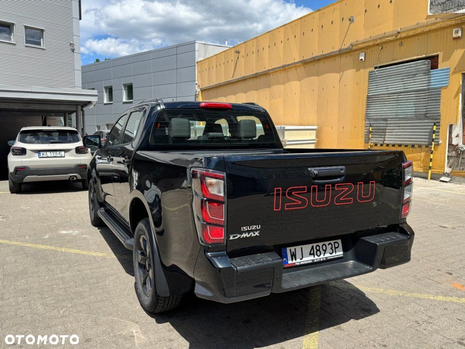 Isuzu D-Max - 4