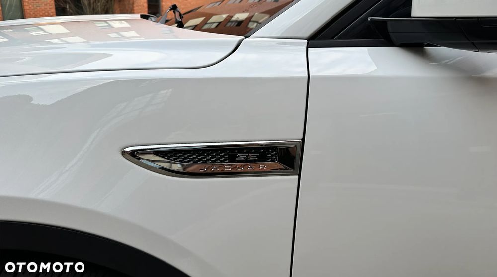 Jaguar E-Pace 2.0 i4P AWD SE - 7