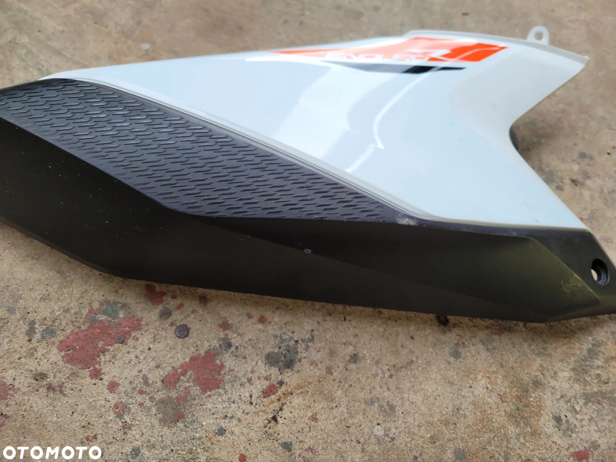 Owiewka, osłona, bok, boczek KTM 690 SMC SMCR SMC-R - 8