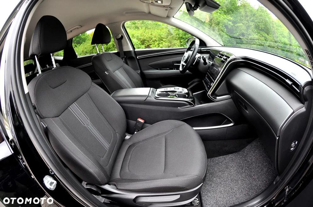 Hyundai Tucson 1.6 CRDi 48V-Hybrid 2WD DCT Select - 23