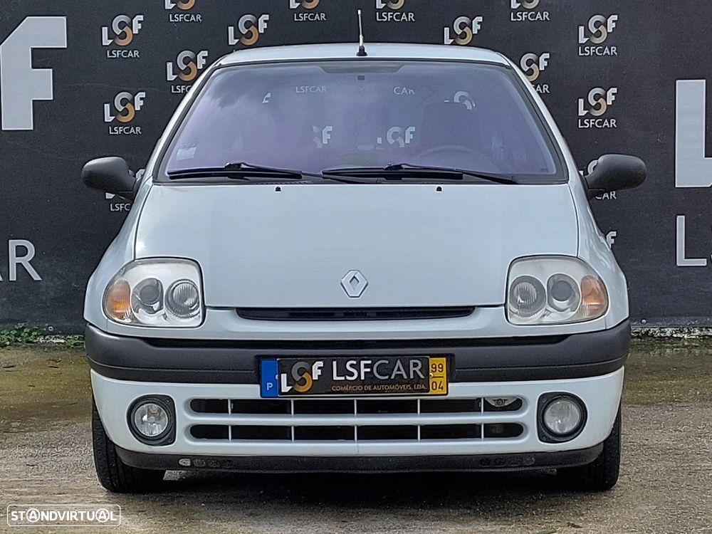 Renault Clio 1.2 RT - 3