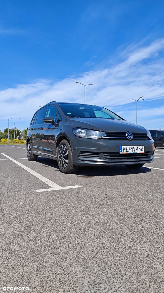 Volkswagen Touran 1.5 TSI EVO Trendline - 2