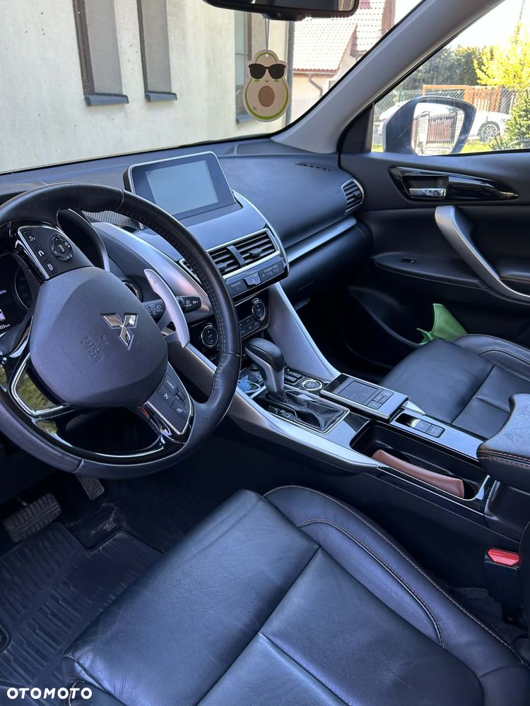 Mitsubishi Eclipse Cross 1.5 T GPF Intense Pro CVT 4WD - 15