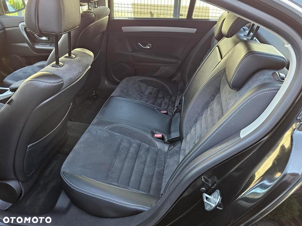 Renault Laguna 2.0T Initiale - 21