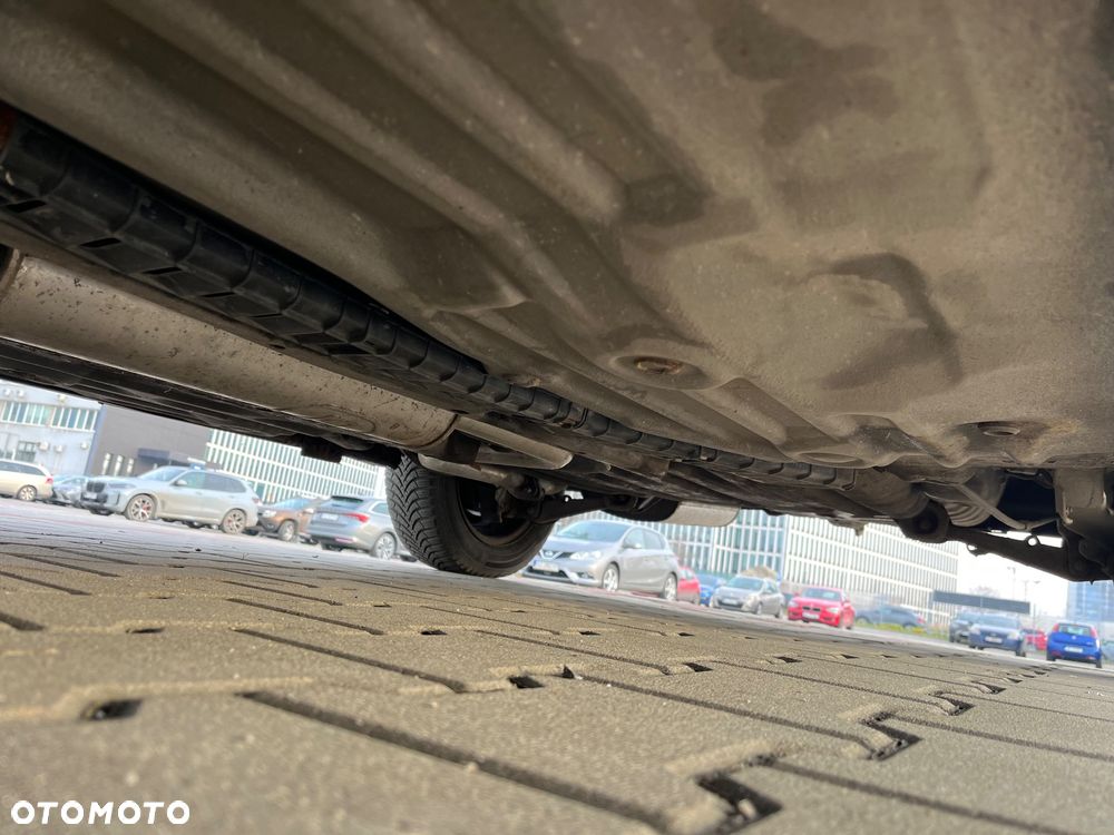 Honda Civic 1.4i S - 27