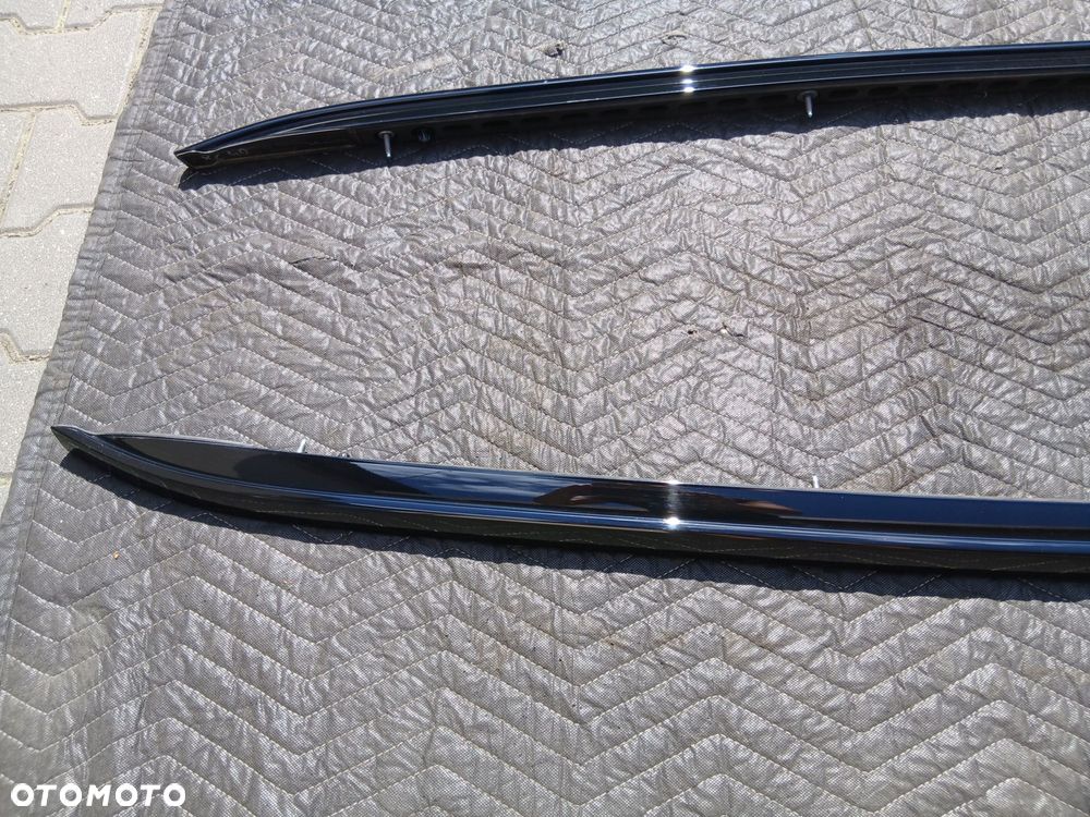relingi czarny połysk komplet 31463590 volvo xc40 2.0 b3b 2023r - 2