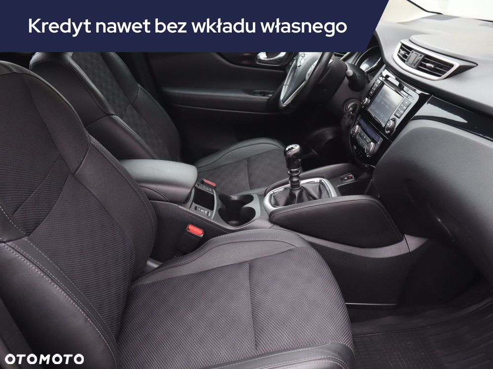 Nissan Qashqai - 11