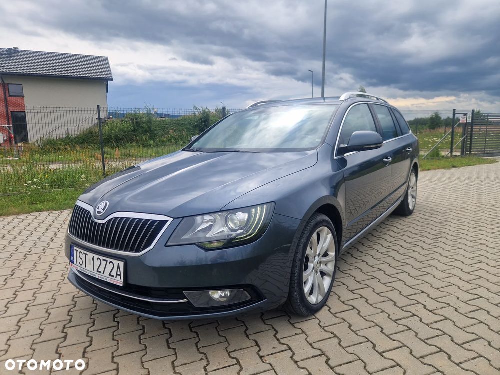 Skoda Superb 2.0 TDI Green tec 4x4 Elegance - 10