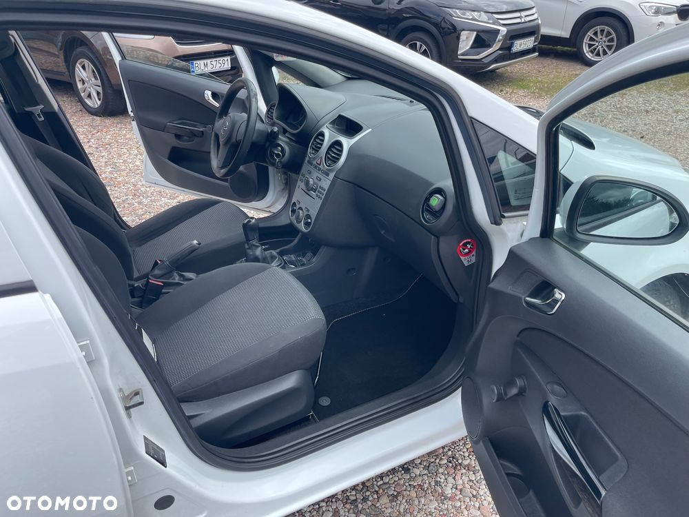 Opel Corsa 1.2 16V Enjoy - 12