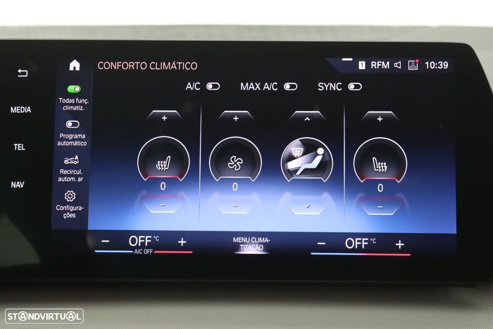 BMW 218 Active Tourer i Auto - 32