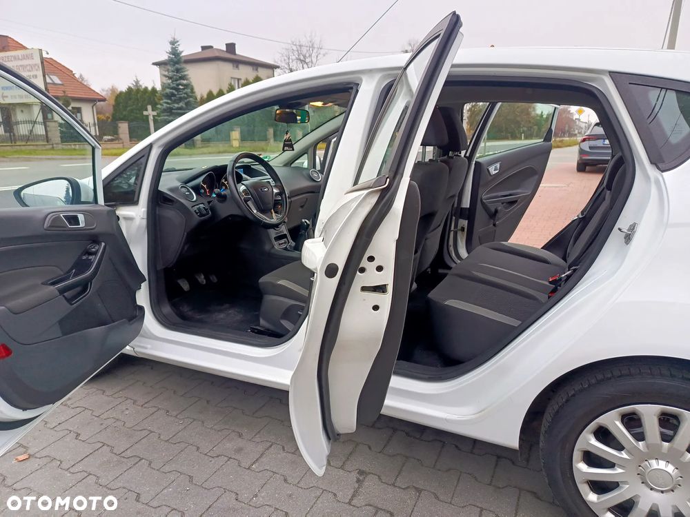 Ford Fiesta 1.0 EcoBoost Titanium - 13