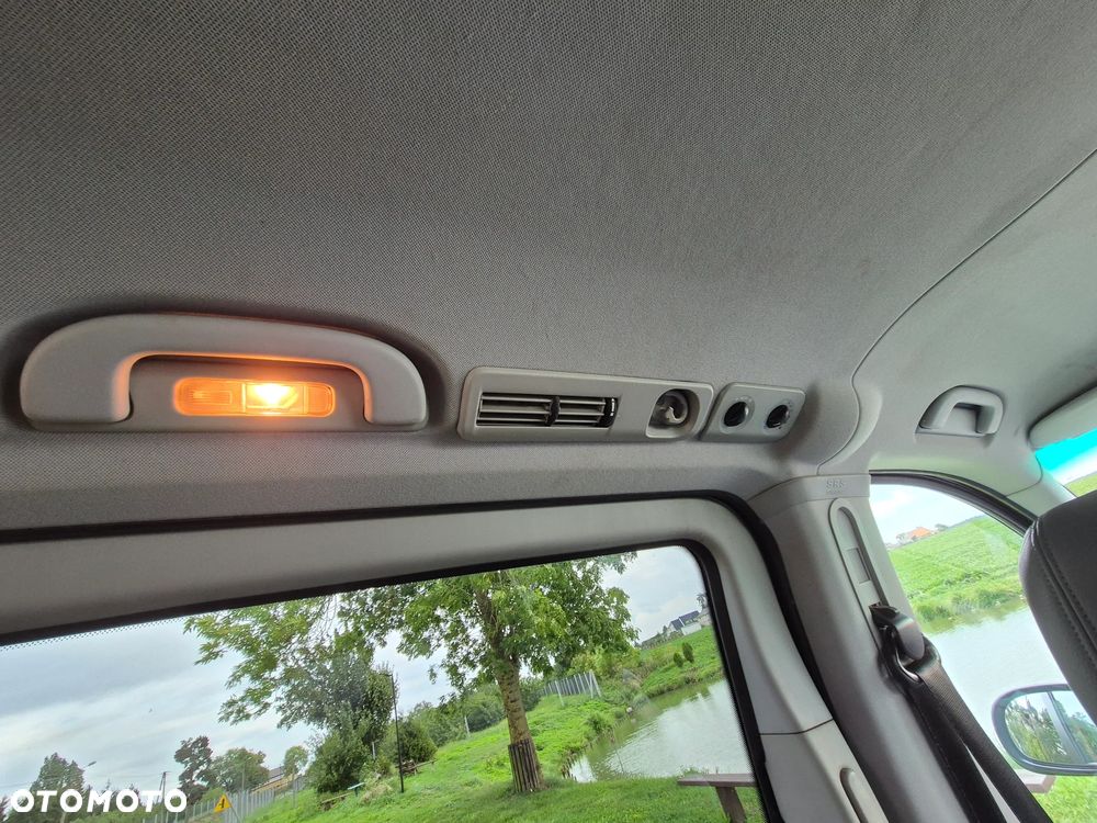 Mercedes-Benz Viano 2.2 CDI extralang Trend Activity - 27
