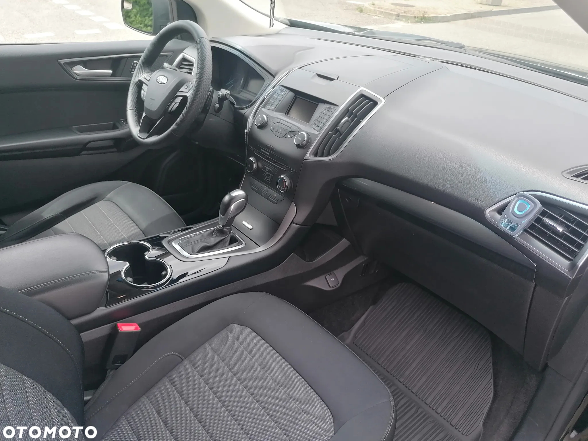 Ford Edge - 13