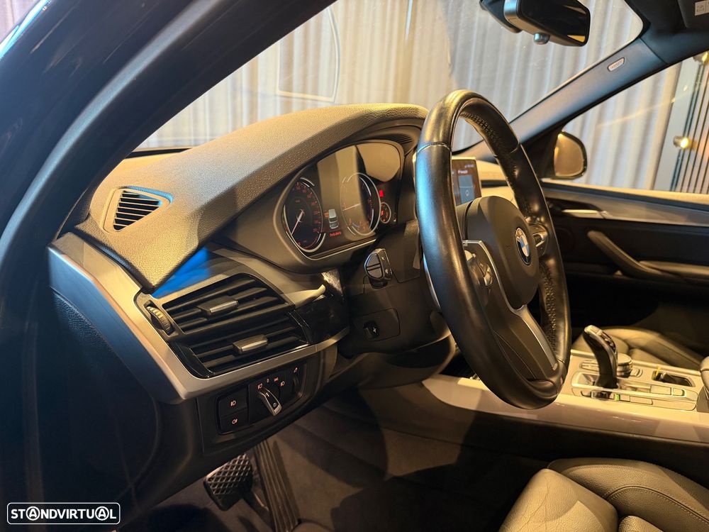 BMW X5 25 d sDrive Pack M - 43
