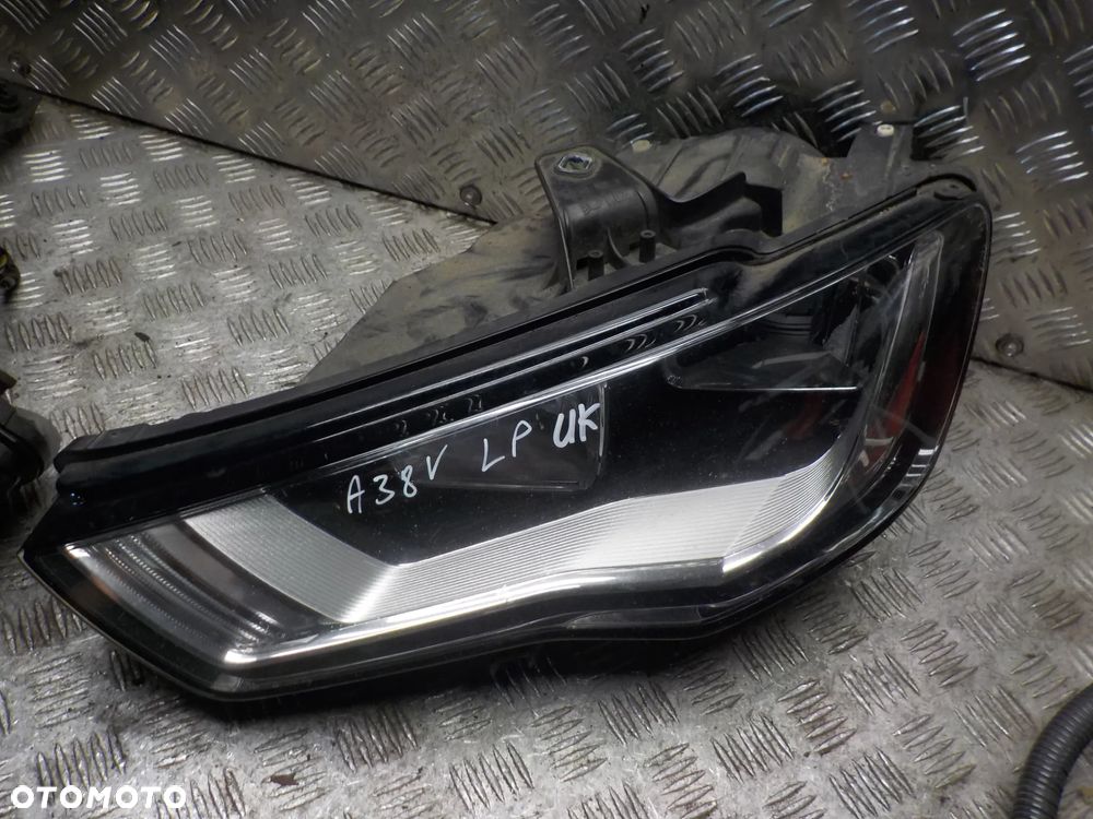 AUDI A3 8V LAMPA LEWA LUB PRAWA PRZOD WERSJA ANGIELSKA 8V0941003A 8V0941004A - 3