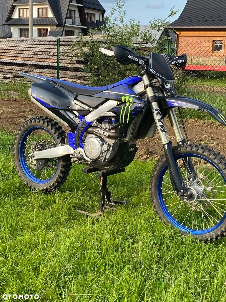 Yamaha YZF - 14