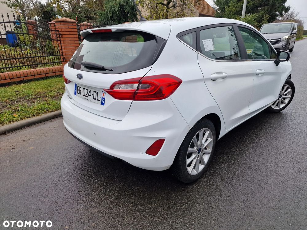 Ford Fiesta 1.5 TDCi ACTIVE PLUS - 15