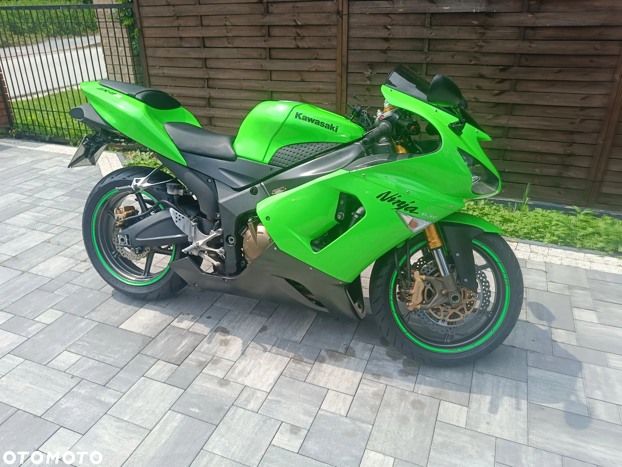 Kawasaki ZXR - 4