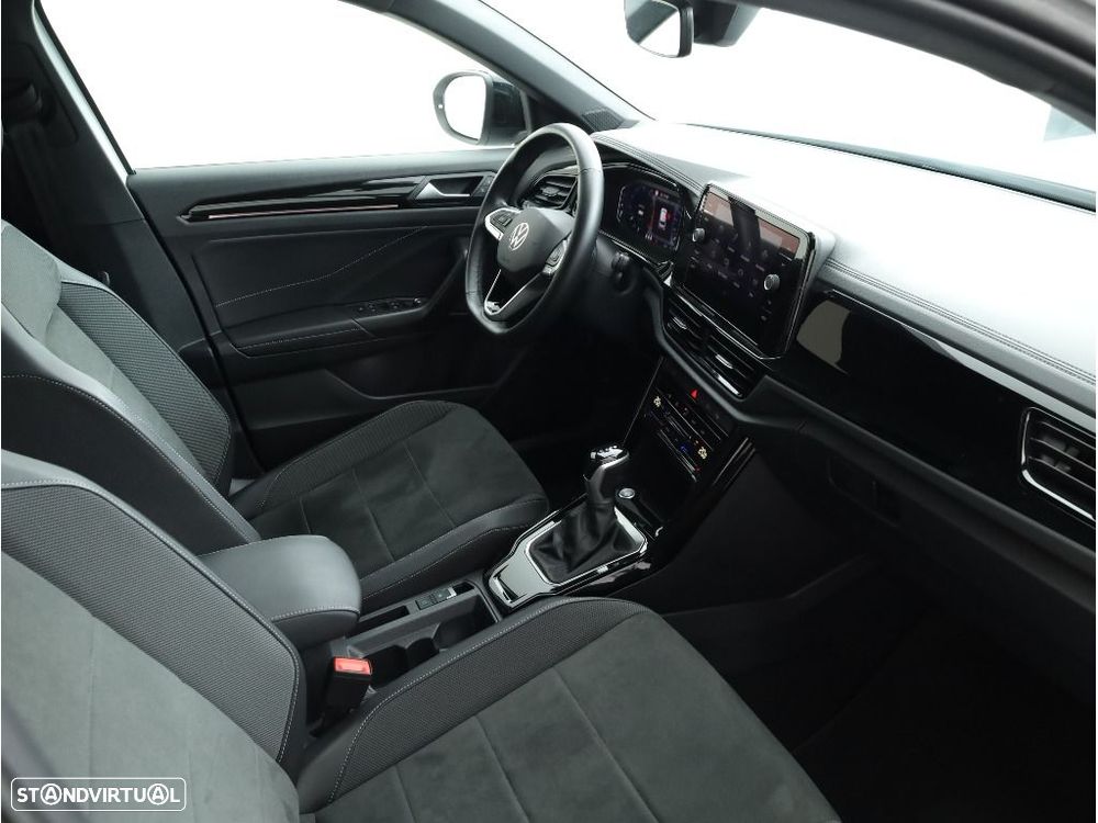 VW T-Roc 1.5 TSI Black Style DSG - 21