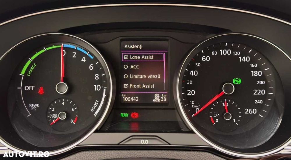 Volkswagen Passat - 31