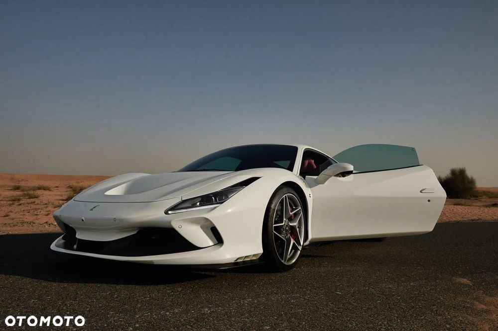 Ferrari F8 Tributo - 16
