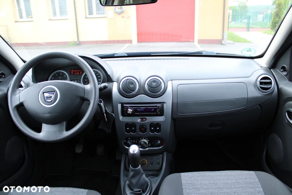 Dacia Duster 1.6 16V 4x2 - 19