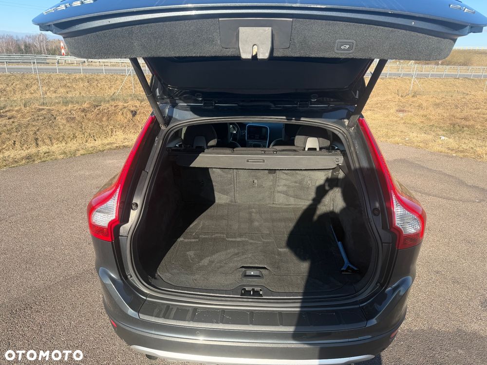 Volvo XC 60 D3 Momentum - 10