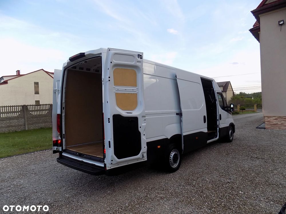 Iveco DAILY; 3.0-POWER, FURGON MAX, PRZEBIEG; 64 TYŚ ! - 4