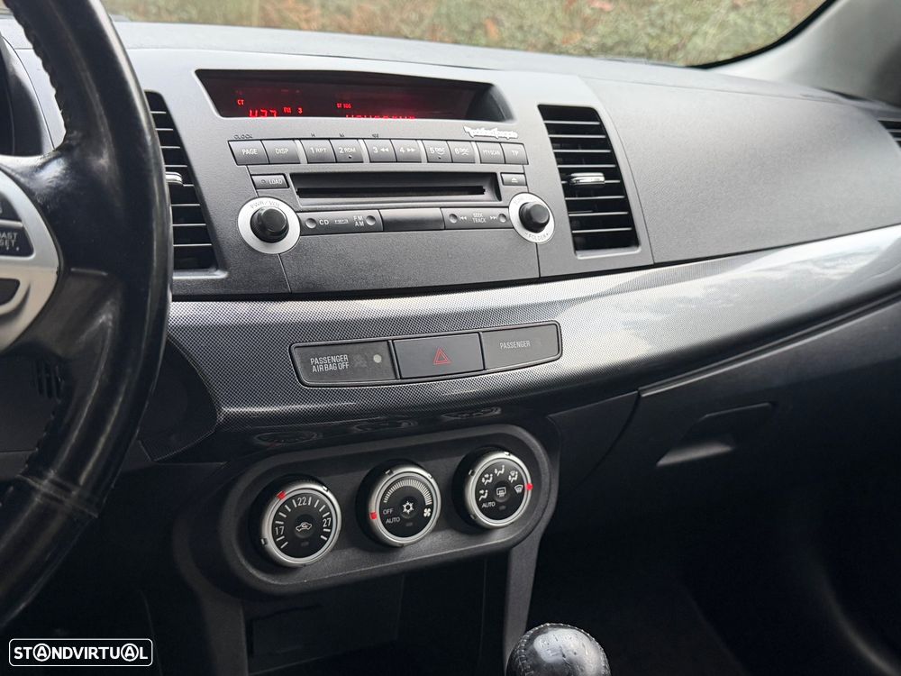 Mitsubishi Lancer 2.0 DI-D Intense + Pk Co. FPF - 47