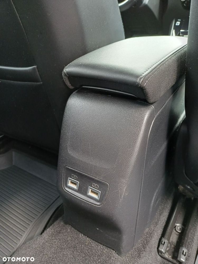 Peugeot 2008 - 31