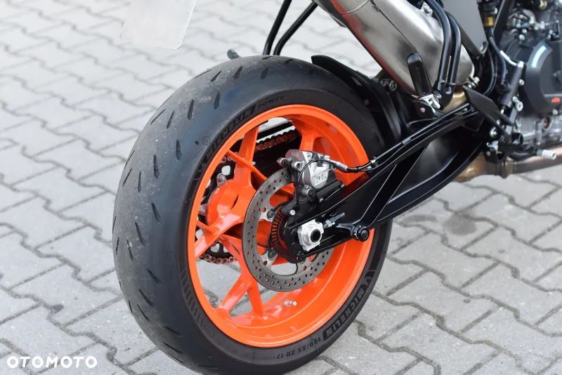 KTM Duke - 13
