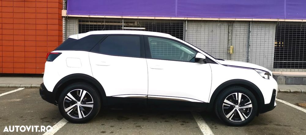 Peugeot 3008 1.5 BlueHDI S&S EAT8 Allure - 6