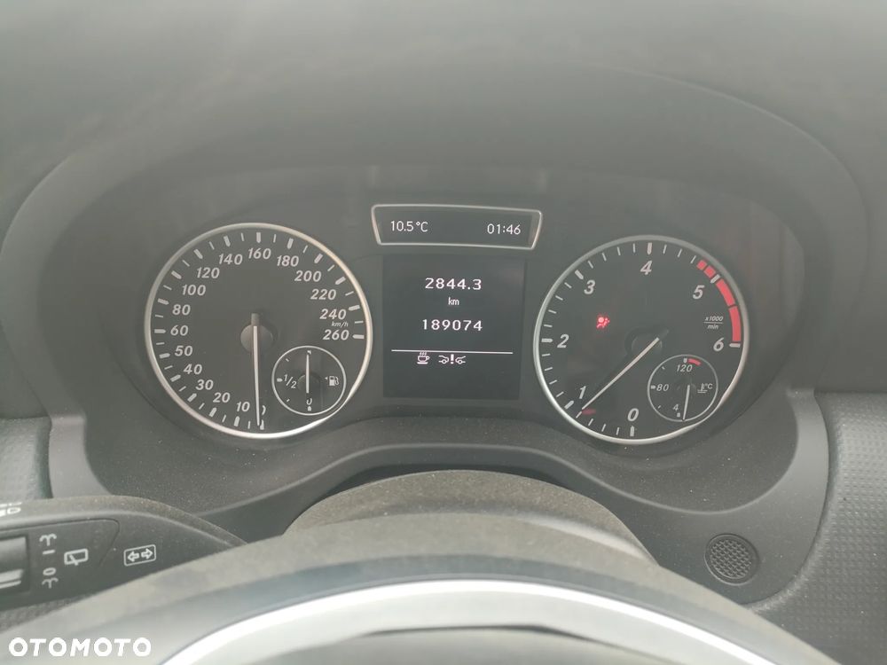 Mercedes-Benz Klasa A 180 CDI - 6