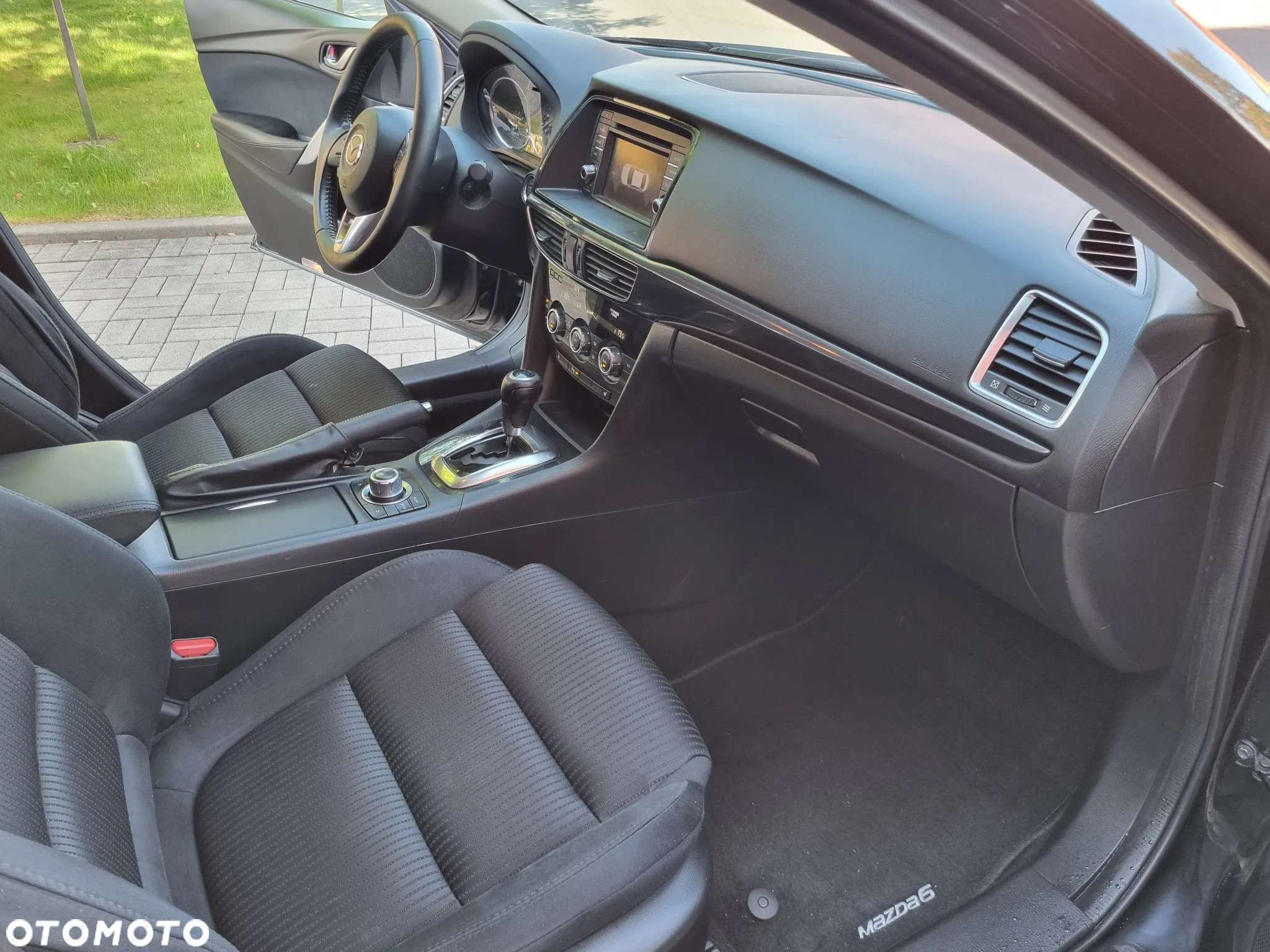 Mazda 6 2.2 Kombi SKYACTIV-D Center-Line - 24