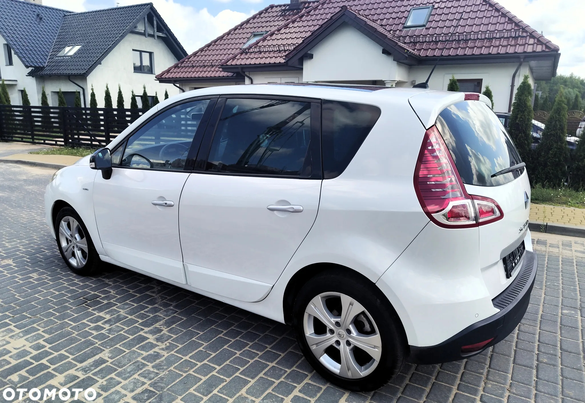 Renault Scenic TCe 130 Bose Edition - 4