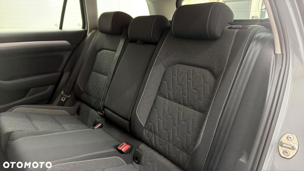 Volkswagen Passat 2.0 TDI EVO Business DSG - 17