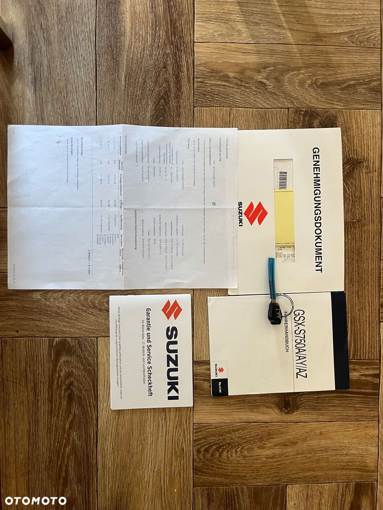 Suzuki GSX - 9