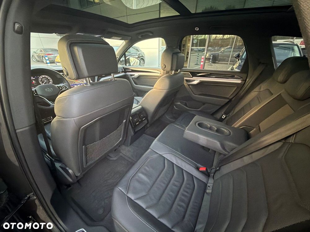 Volkswagen Touareg 3.0 V6 TFSI 4Motion R-Line - 37
