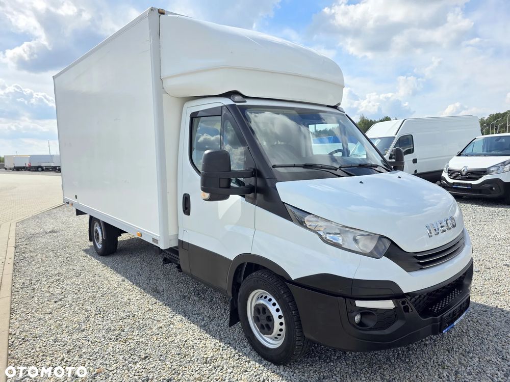 Iveco IVECO 35S18 3.0 HPI 180 KONNA KONTENER 4.2 M KLIMA HIMATIC 8 BIEGÓW WEBASTO DO 3.5 T - 7