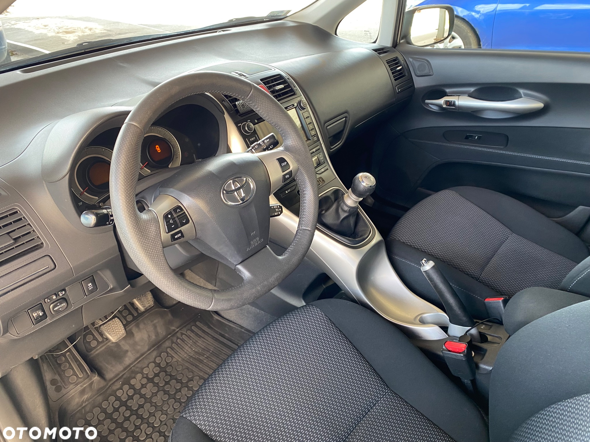 Toyota Auris 2.0 D-4D Premium - 7